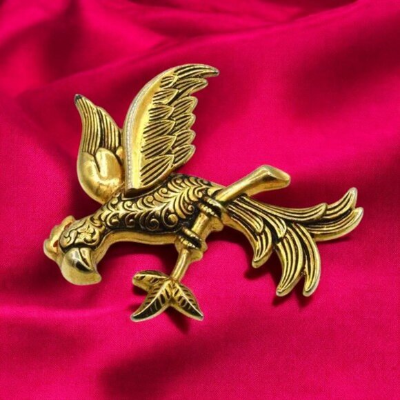 Vintage Parrott Pin Gold Tone Bird Avian - Picture 2 of 5